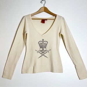Amal guessous cashmere v-neck skull rhinestone pullover sweater
